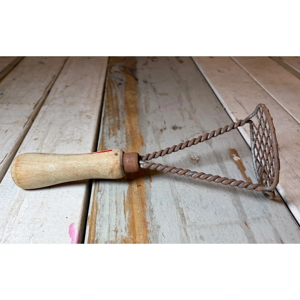 Vintage Antique Wire Potato Masher Primitive Kitchen Tool Wood Handle c1 900